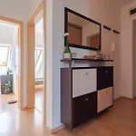 Viola * Budapest